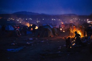 Έκλεισαν τα σύνορα από τα μεσάνυχτα - Πάνω από 35.000 στην Ελλάδα