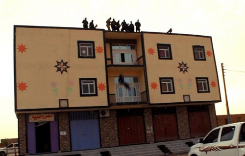 Τζιχαντιστές πέταξαν άνδρα από στέγη κτιρίου επειδή ήταν ομοφυλόφιλος ksadoal3