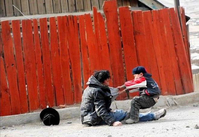 20 συγκλονιστικές φωτογραφίες της σύγχρονης ανθρωπότητας pic21