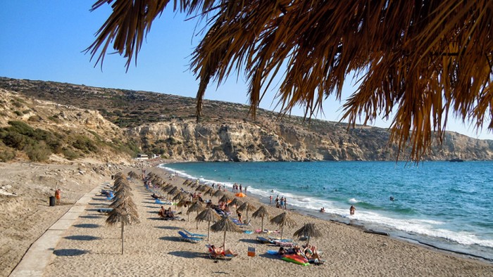 Κομμός-Μια μαγική παραλία στο Δ.Φαιστού komos2