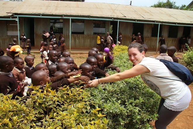 Οι Έλληνες που χάρισαν 3.000 χαμόγελα στην Αφρική IMG_1337