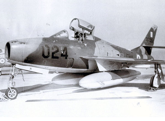 Republic_F-84G_Thunderjet