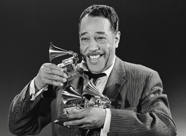Σαν σήμερα 29 Απριλίου 2ND ANNUAL GRAMMY AWARDS -- Pictured: Duke Ellington won Best Performance By a Dance Band, Best Musical Composition First Recorded and Released in 1959 (More than Five Minutes), and Best Soundtrack Album -- Photo by: NBCU Photo Bank