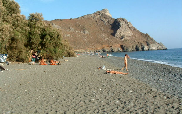 Όλες οι παραλίες γυμνιστών της Κρήτης lentas