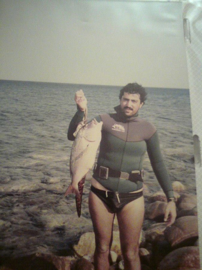 Ο γιατρός που αγαπά τις μαντινάδες και τις μπαλωθιές polakis5