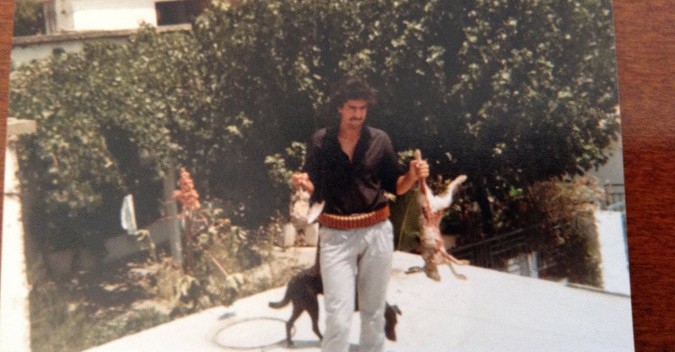 Ο γιατρός που αγαπά τις μαντινάδες και τις μπαλωθιές polakis7