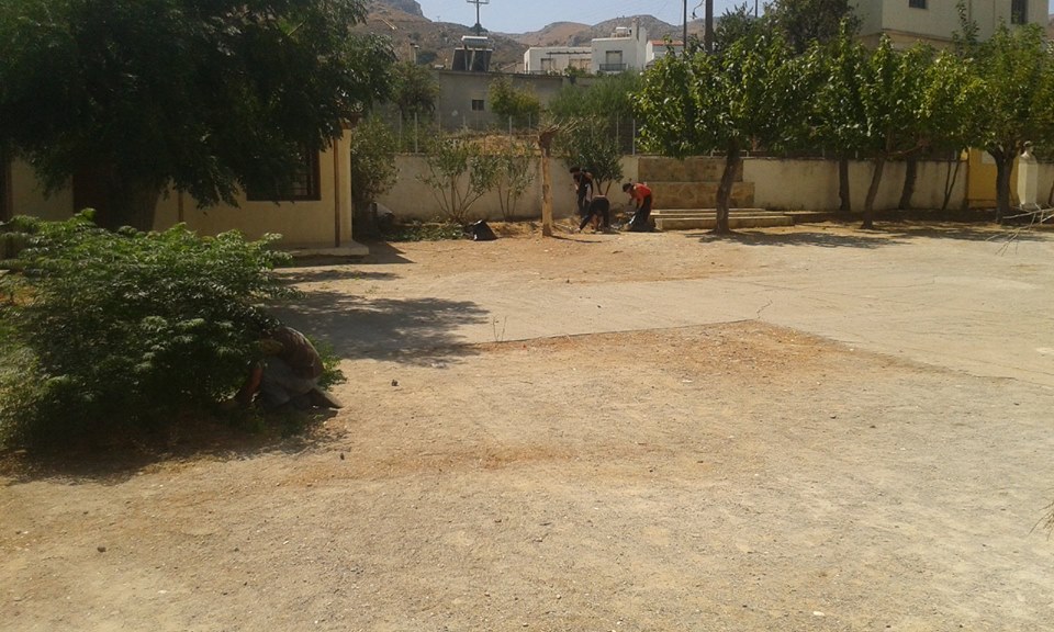 Η αρχή έγινε σήμερα ... η συνέχεια την Τετάρτη! sxoleio-pompia6