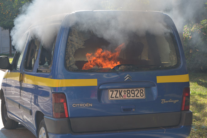 Καταστροφές στο κέντρο της Αθήνας katastrofes5