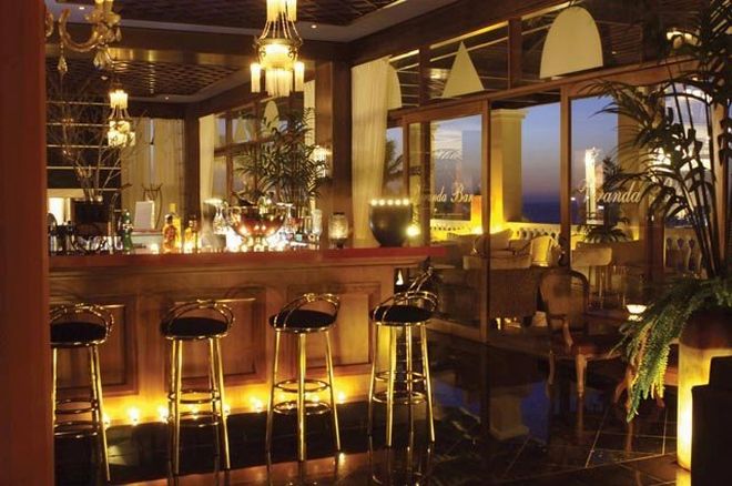 Κρητικό το πιο οικογενειακό ξενοδοχείο στον κόσμο 1919107_115138681833196_8344134_n