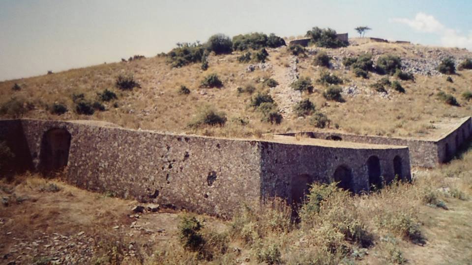 Μια σελίς εκ της γινταντομαχίας του Μπιζανίου 12524049_447618082099587_384282688081494251_n