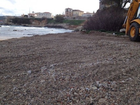 Καθαρισμός της παραλίας Χονολουλού meta1