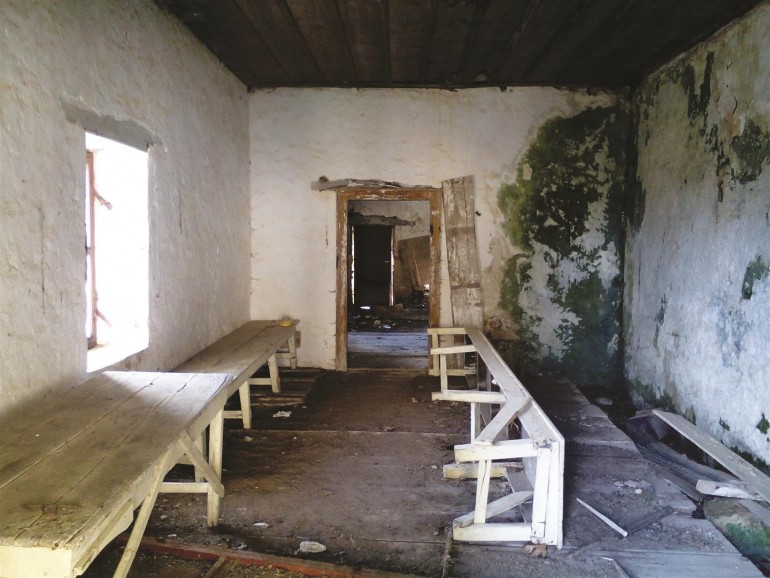 O χρόνος απειλεί την Μονή στο Βένι Αμαρίου moni-veni3