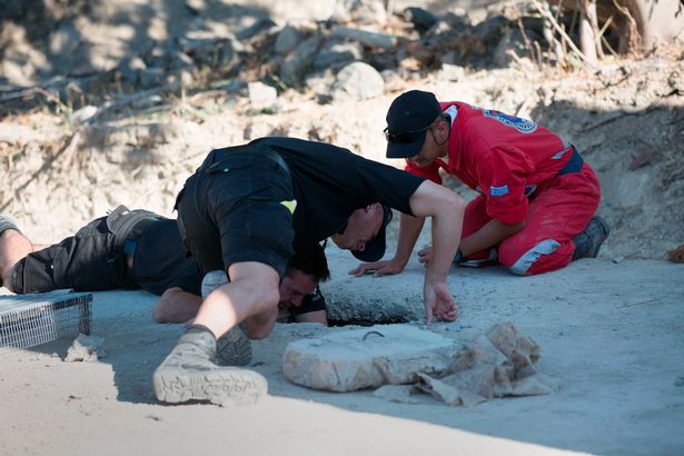 Αντί για τα οστά του μικρού Μπεν, βρέθηκε αρχαίο νεκροταφείο ben04