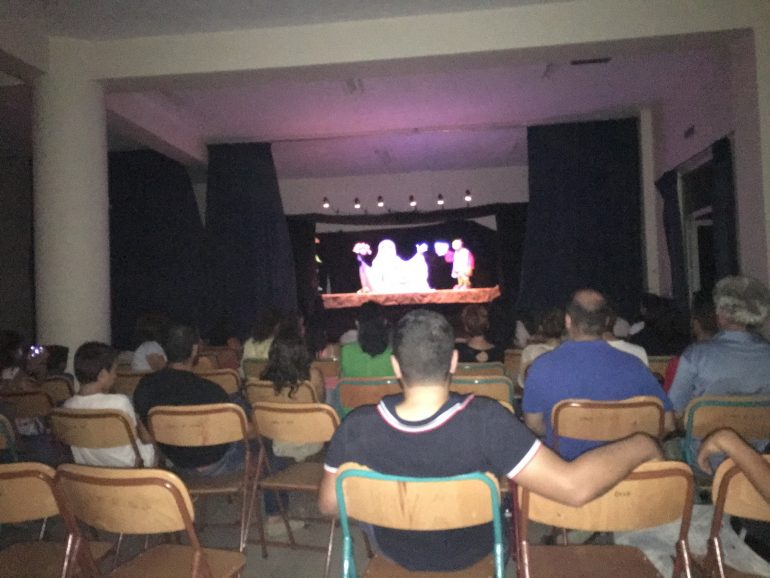 Η "Ειρήνη" του Αριστοφάνη στους Αγίους Δέκα χάρισε γέλια στα παιδιά image