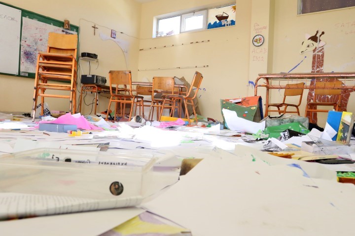Μπήκαν στο δημοτικό σχολείο στο Ατσαλένιο και το κατέστρεψαν img_0582