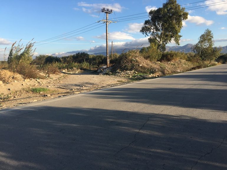 Σκουπίδια παντού - θα βρεθεί ποτέ λύση στο Δήμο Γόρτυνας; skoudia-agioi-deka1