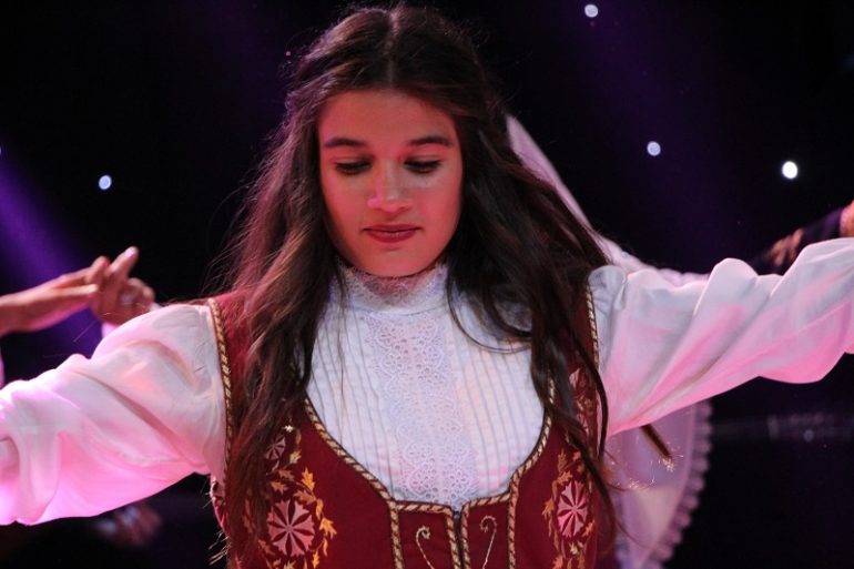 Με χορό και λύρα ολοκληρώθηκε ο ετήσιος χορός από τις σχολές Γεωργιλαδάκη