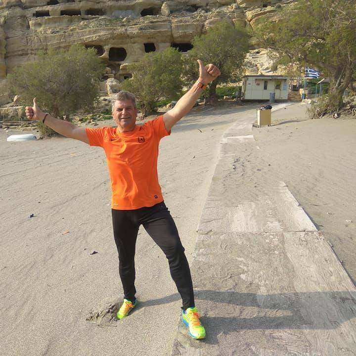 Απίστευτο: Κρητικός πήγε σχολική εκδρομή και πήγαινε μπροστά από το λεωφορείο