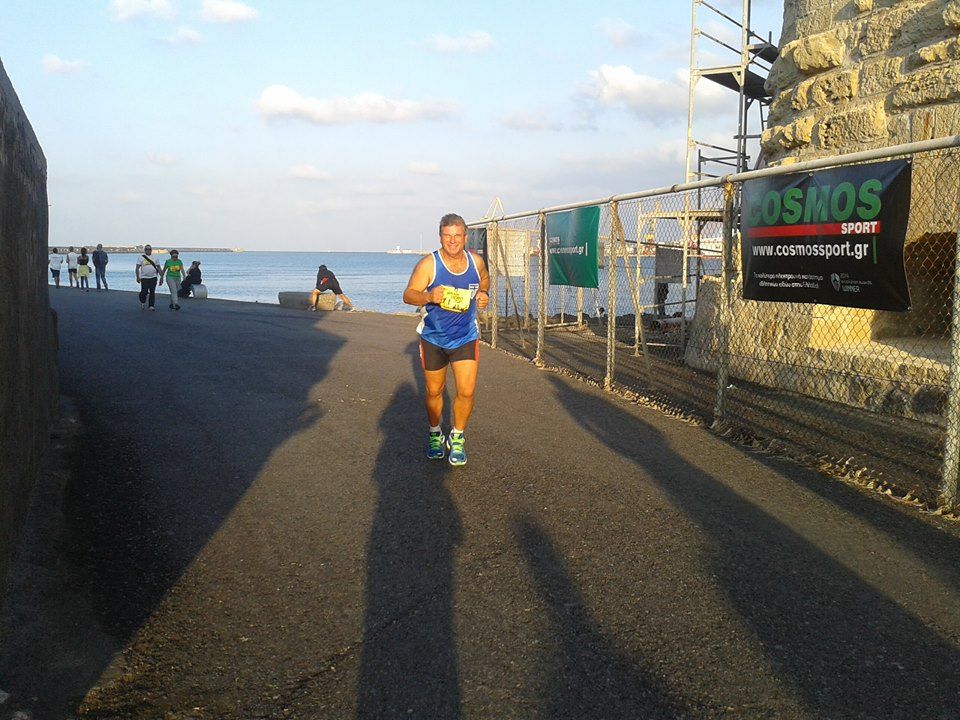 Απίστευτο: Κρητικός πήγε σχολική εκδρομή και πήγαινε μπροστά από το λεωφορείο