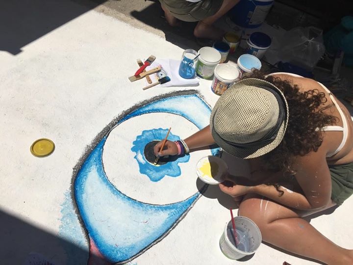 Απολαύστε δημιουργίες από το Matala street painting!