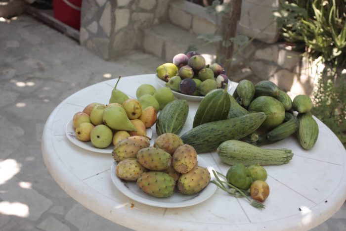 Η υπερήλικη κρητικιά που κατάφερε να καταργήσει τα σούπερ μάρκετ