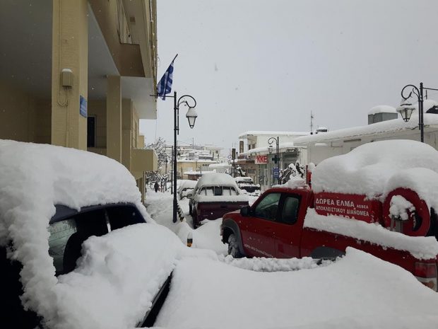 Στα λευκά "ντύθηκαν" τα Ανώγεια