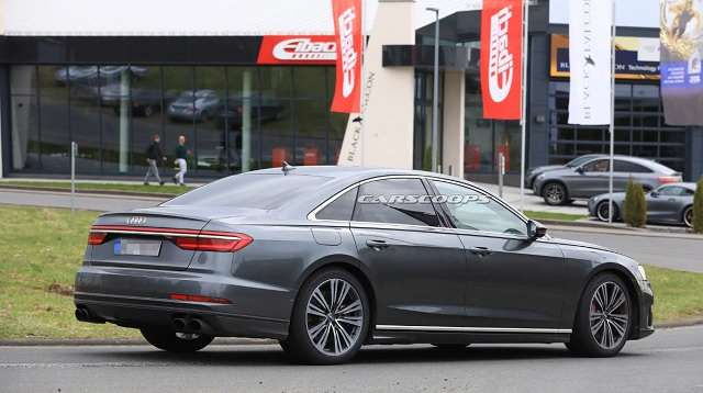 Δείτε τις πρώτες εικόνες του Audi S8
